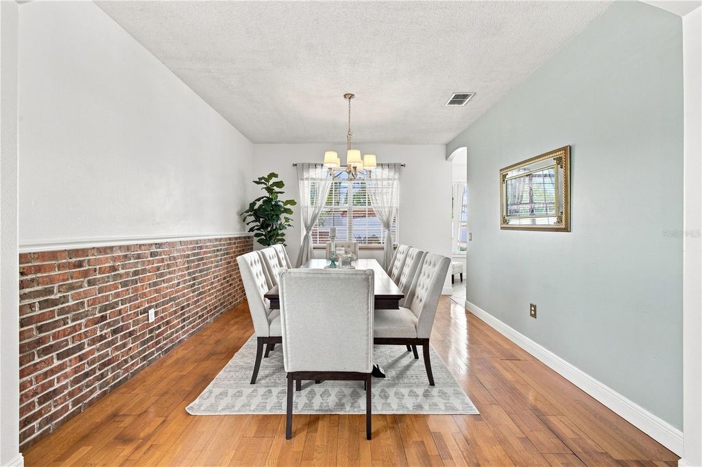 Image 56 of property listing at 14918 CRANES NEST COURT, Orlando, FL 32824