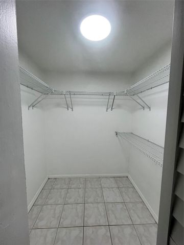 7925 Fairview Drive 101, Tamarac, FL 33321