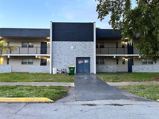 7925 Fairview Drive 101, Tamarac, FL 33321