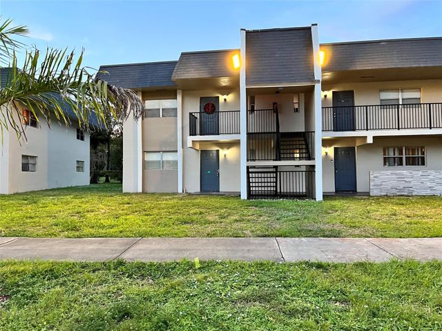 7925 Fairview Drive 101, Tamarac, FL 33321