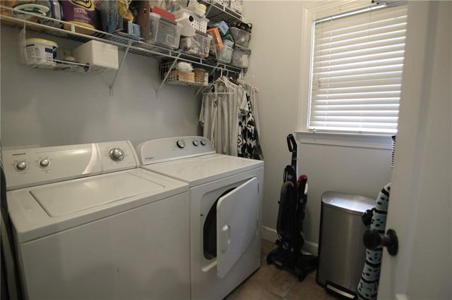 1238 Fairwinds Drive, Loganville, GA 30052