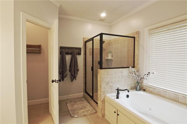 1238 Fairwinds Drive, Loganville, GA 30052