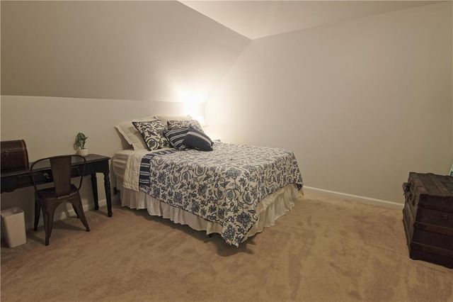 1238 Fairwinds Drive, Loganville, GA 30052