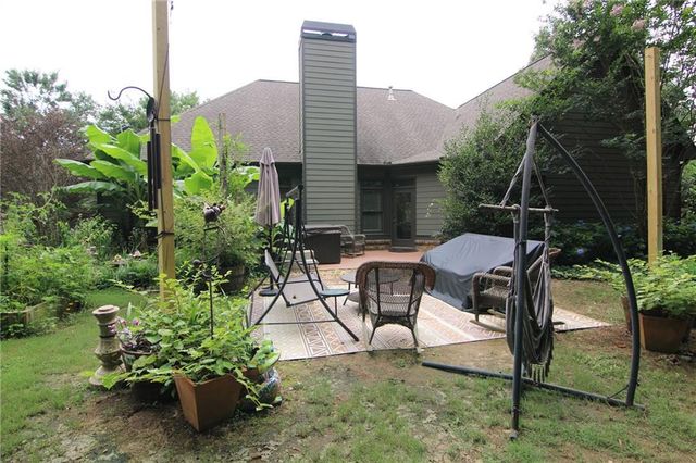 1238 Fairwinds Drive, Loganville, GA 30052