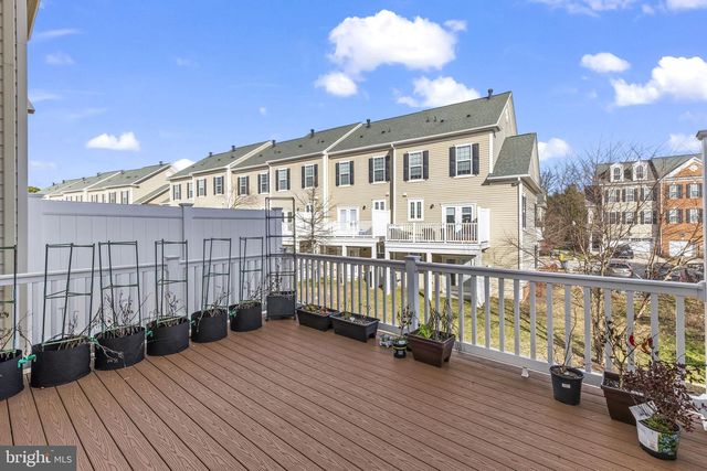 8341 DAYDREAM CRES, Pasadena, MD 21122