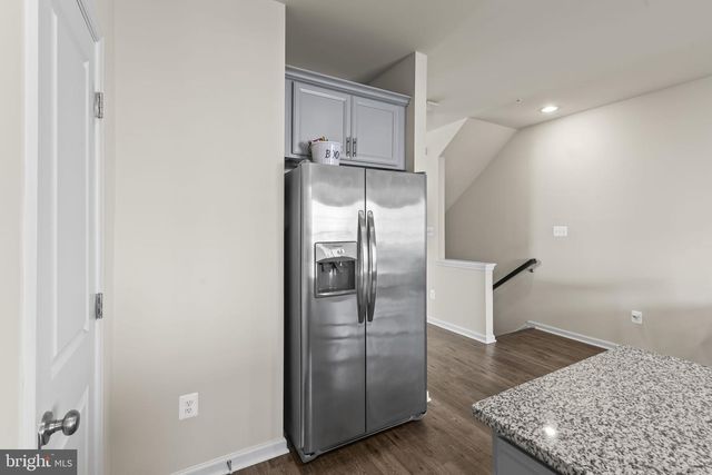 8341 DAYDREAM CRES, Pasadena, MD 21122