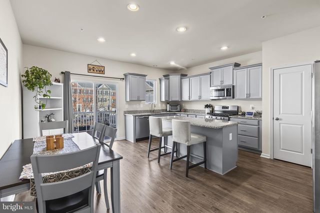 8341 DAYDREAM CRES, Pasadena, MD 21122