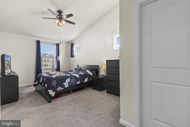 8341 DAYDREAM CRES, Pasadena, MD 21122