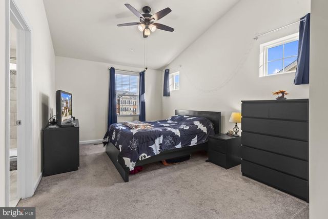 8341 DAYDREAM CRES, Pasadena, MD 21122