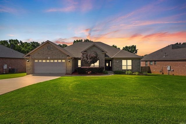 209 Pumice Dr., Sherwood, AR 72120
