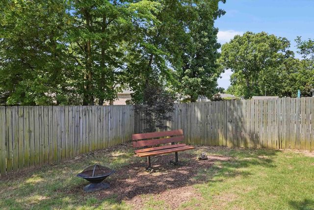 209 Pumice Dr., Sherwood, AR 72120