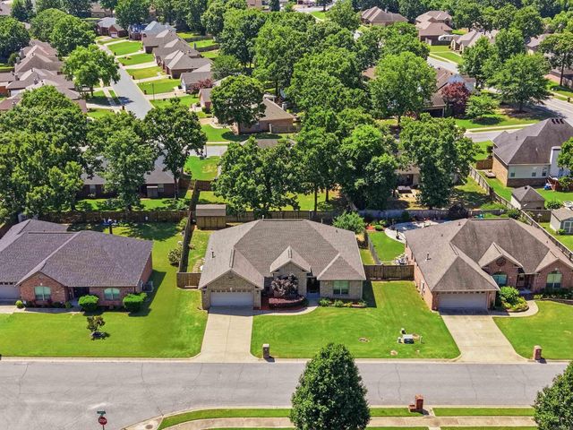 209 Pumice Dr., Sherwood, AR 72120