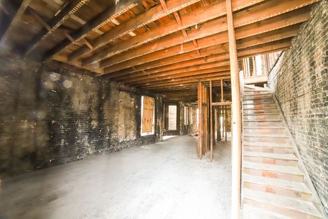 1222 S Central Park Avenue, Chicago, IL 60623