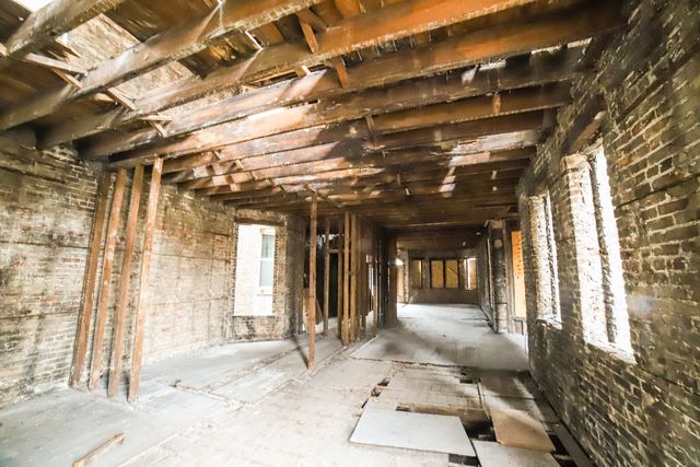 1222 S Central Park Avenue, Chicago, IL 60623