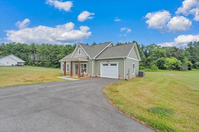 1581 Burnt Chimney RD, Wirtz, VA 24184