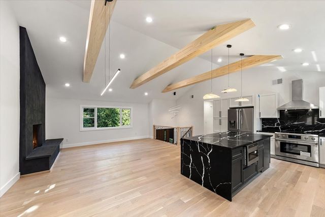 115 Mayfair Road, Fairfield, CT 06824