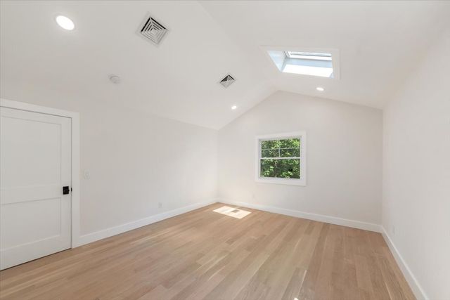 115 Mayfair Road, Fairfield, CT 06824