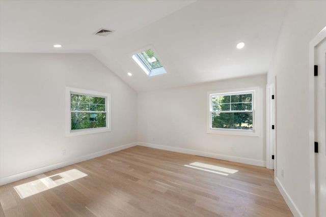 115 Mayfair Road, Fairfield, CT 06824