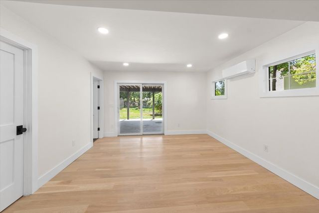 115 Mayfair Road, Fairfield, CT 06824