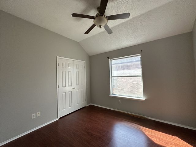 2017 Birch Bend, Mesquite, TX 75181