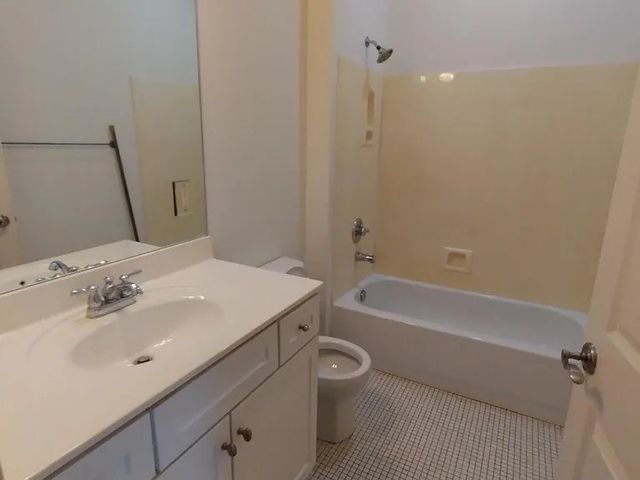 760 Wedgewood Park Apt 103, Nashville, TN 37203