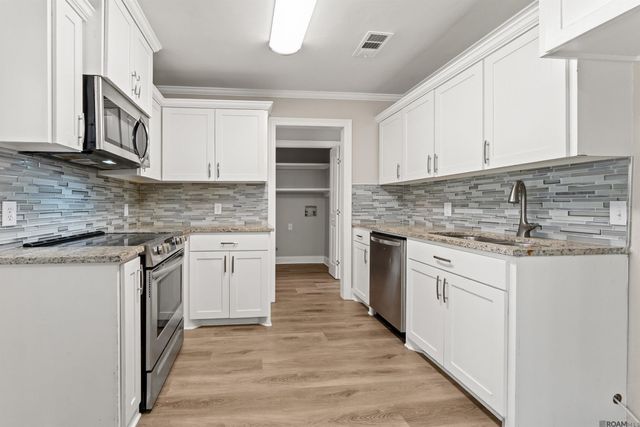 9842 Hawthorne Dr, Baton Rouge, LA 70809