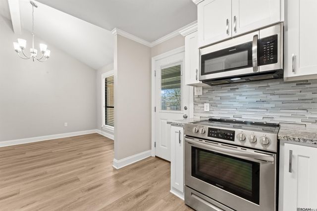 9842 Hawthorne Dr, Baton Rouge, LA 70809