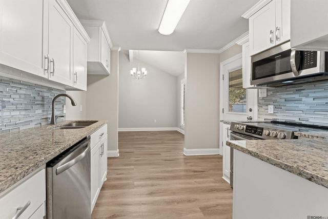 9842 Hawthorne Dr, Baton Rouge, LA 70809