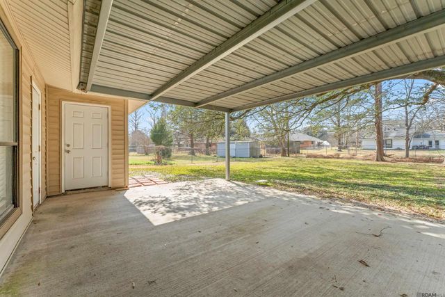 9842 Hawthorne Dr, Baton Rouge, LA 70809