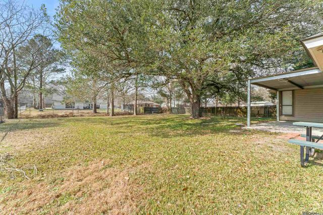 9842 Hawthorne Dr, Baton Rouge, LA 70809