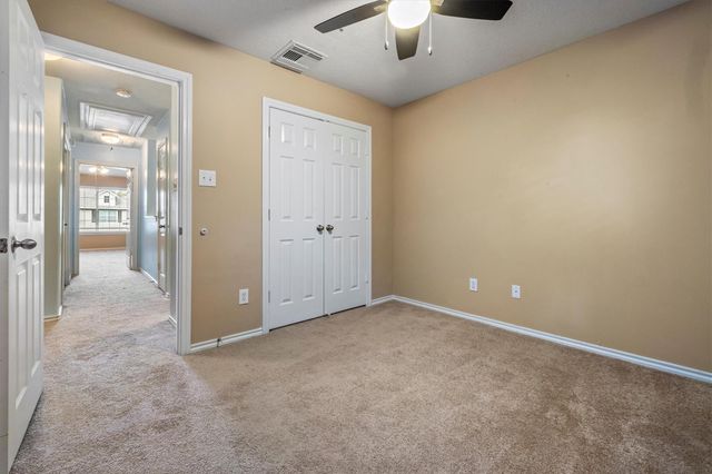 483 Folk Crest Lane, Dickinson, TX 77539