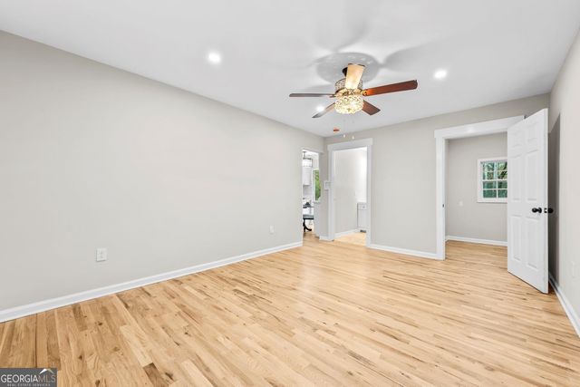 420 W Richland Avenue, Greensboro, GA 30642