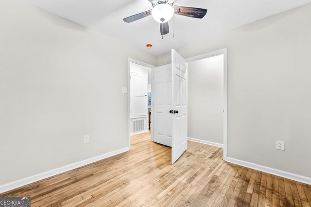 420 W Richland Avenue, Greensboro, GA 30642