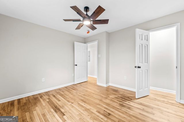 420 W Richland Avenue, Greensboro, GA 30642