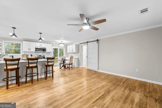420 W Richland Avenue, Greensboro, GA 30642