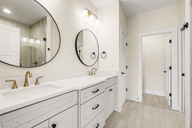 2925 Travis French Trail, Louisville, KY 40023