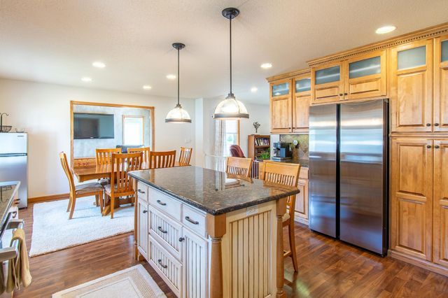 1819 52nd Avenue N, Moorhead, MN 56560
