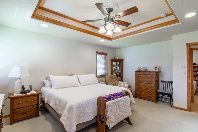 1819 52nd Avenue N, Moorhead, MN 56560