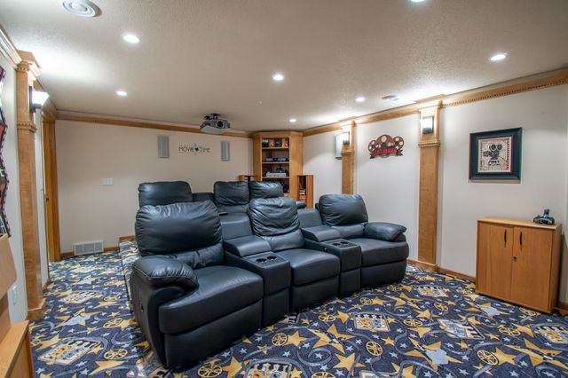 1819 52nd Avenue N, Moorhead, MN 56560