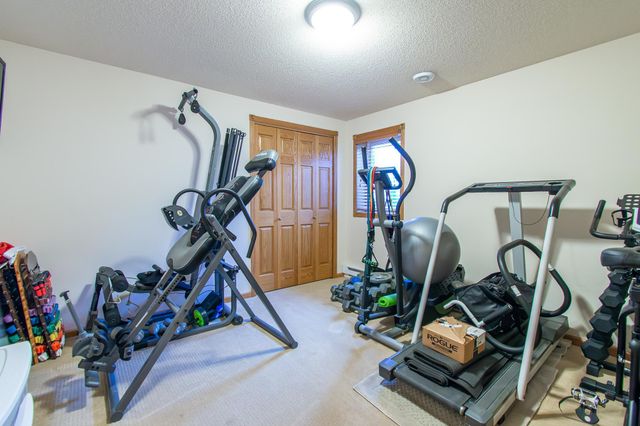 1819 52nd Avenue N, Moorhead, MN 56560