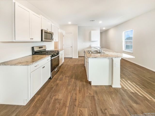 15703 Cardamom, Von Ormy, TX 78073