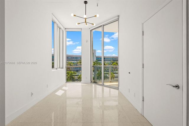 3029 NE 188th Street 618, Aventura, FL 33180