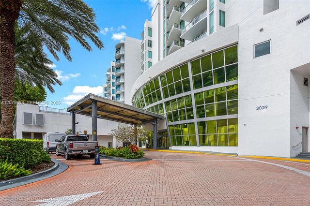 3029 NE 188th Street 618, Aventura, FL 33180