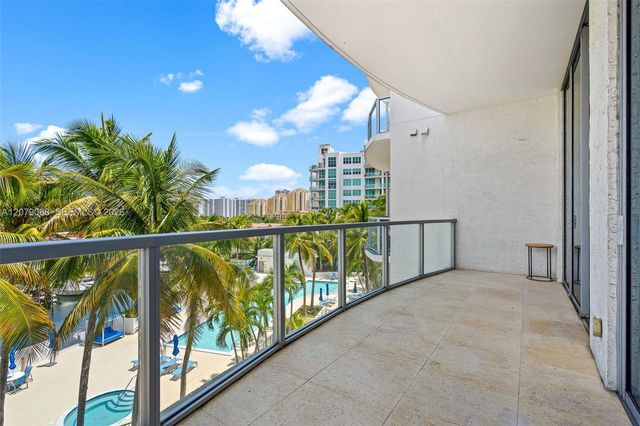 3029 NE 188th Street 618, Aventura, FL 33180