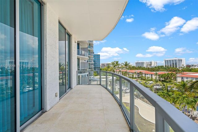 3029 NE 188th Street 618, Aventura, FL 33180