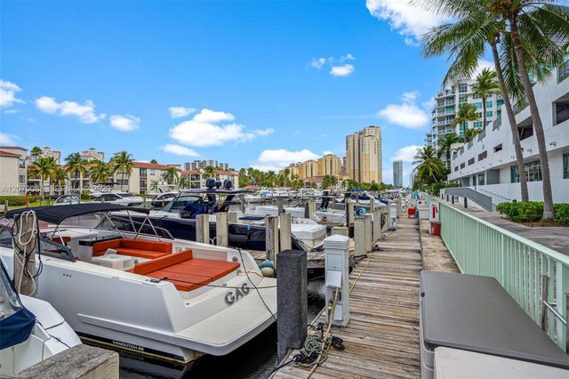 3029 NE 188th Street 618, Aventura, FL 33180