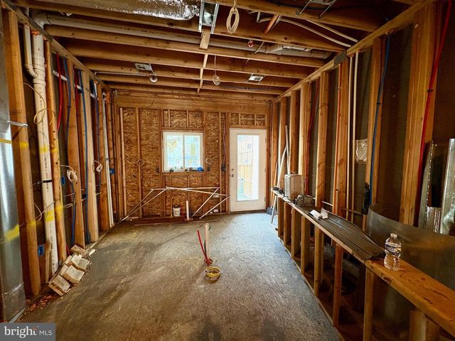 634 WATKINS ST, Philadelphia, PA 19148