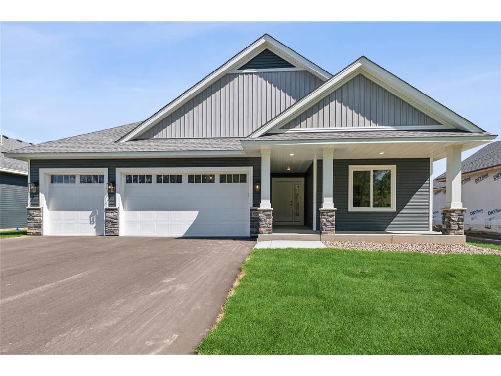 6334 Goodwin Lane, Wyoming, MN 55092 — exterior