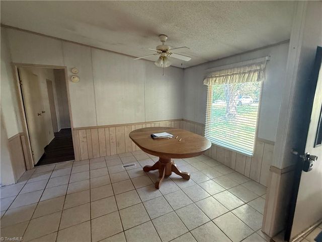 353 Twelve Oaks Drive, Linwood, NC 27299