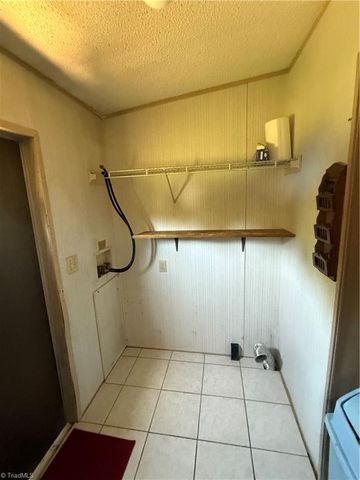 353 Twelve Oaks Drive, Linwood, NC 27299